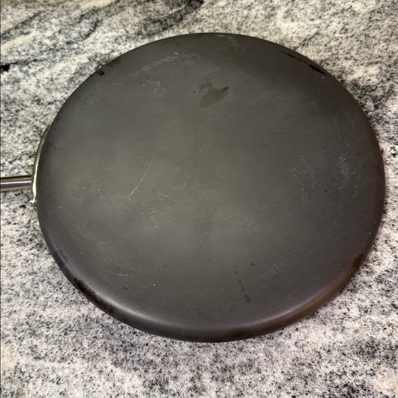 All Clad Crepe Pan (eggs, French toast, grilled cheese) - Picture 4 of 9